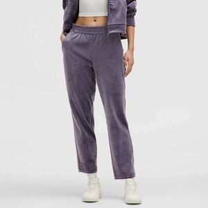 Lululemon Purple Velvet Scuba Straight-Leg Pant 7/8 Length in Nightfall
